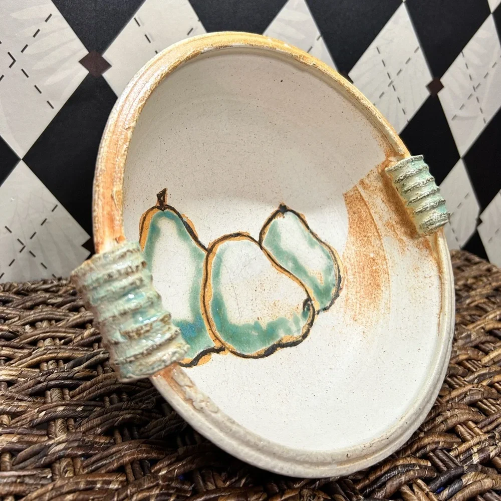Handcrafted Pear‎ Motif Ceramic Bowl – Artisan Studio Pottery